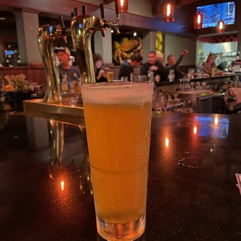Lumberyard - Beer- such a good pour - New American Near Me - Laguna Beach, California Lumberyard - Beer- such a good pour - New American Near Me - Laguna Beach, California