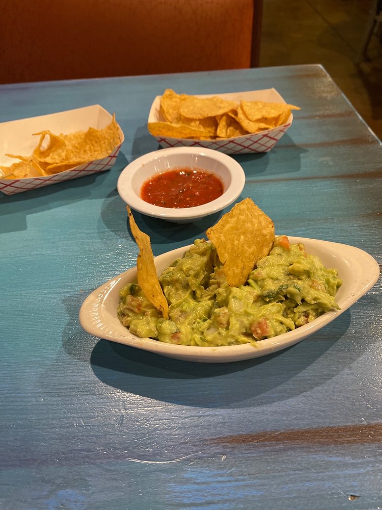 BURRITOS MI TIERRA 74 Photos & 72 Reviews 643 Brook Forest Ave