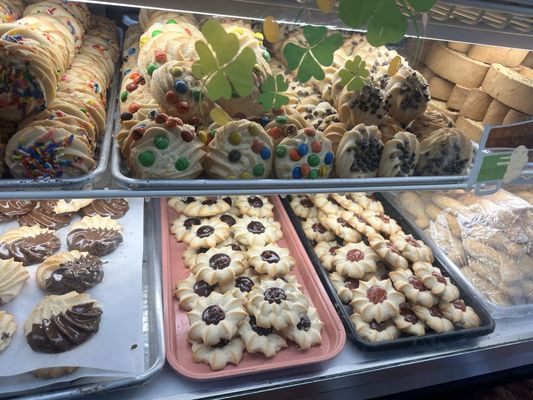 Zeppieri & Sons Italian Bakery by null