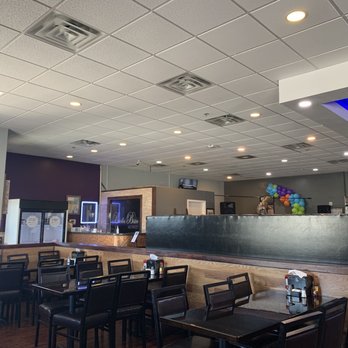 Brielle's 2 Geaux - Interior of restaurant - Cajun/Creole Near Me - Del City, Oklahoma