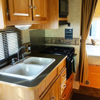 Yosemite RV Rentals - 24' Winnebago Interior - RV Rental Near Me - Oakhurst, California Yosemite RV Rentals - 24' Winnebago Interior - RV Rental Near Me - Oakhurst, California