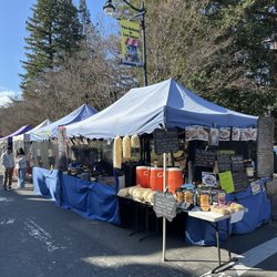 Los Gatos Farmers' Market - Popcorn and more