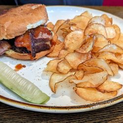 Taino Smokehouse Prime - BBQ Brisket sandwich and homemade chips