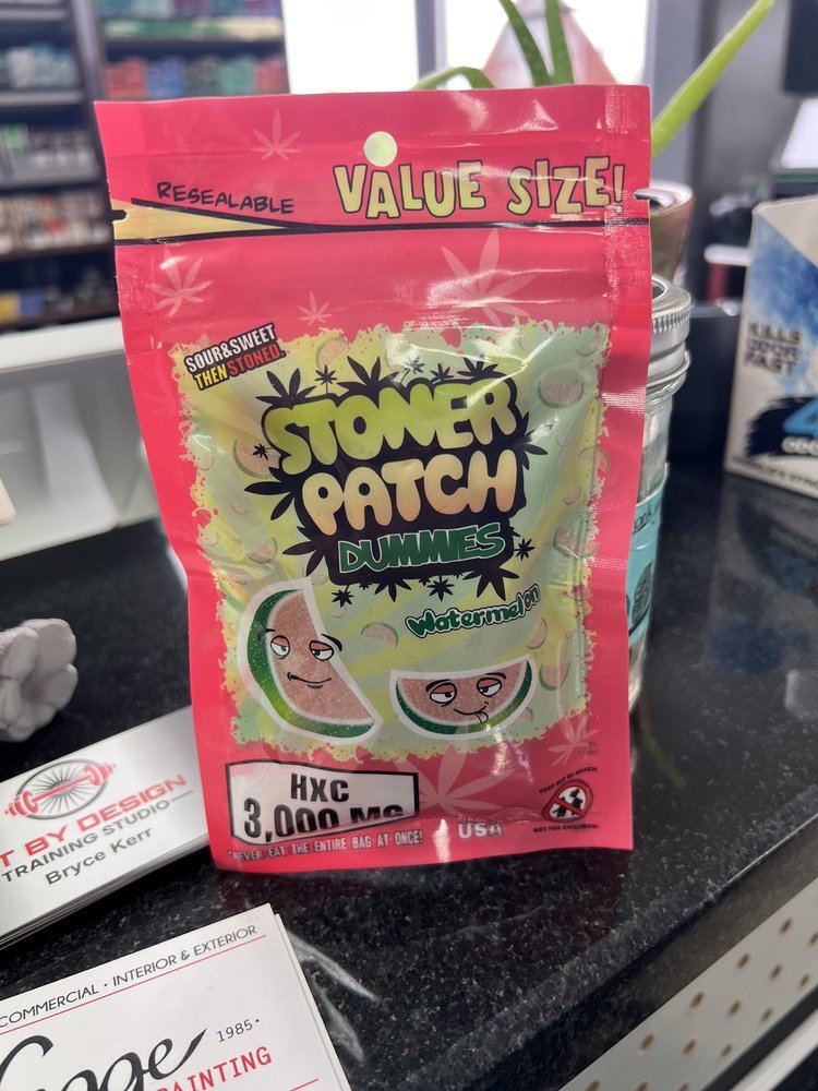 EXPRESS SMOKE SHOP Updated April 2024 8537 Allentown Pike, Blandon, Pennsylvania Vape