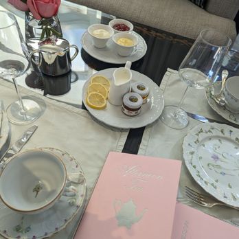 The Living Room - Tea Rooms Near Me - Beverly Hills, California The Living Room - Tea Rooms Near Me - Beverly Hills, California