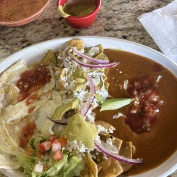 Restaurante y Mariscos Sonora - Chilaquiles and eggs - Seafood Near Me - Tucson, Arizona Restaurante y Mariscos Sonora - Chilaquiles and eggs - Seafood Near Me - Tucson, Arizona