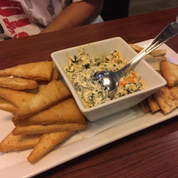 Kelseys Original Roadhouse - Spinach Dip with half baked and half deep fried pita chips - Comfort Food Near Me - Richmond Hill, Ontario Kelseys Original Roadhouse - Spinach Dip with half baked and half deep fried pita chips - Comfort Food Near Me - Richmond Hill, Ontario