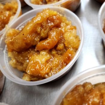 Randys Chicken and Waffles - Randys famous pech cobbler - Soul Food Near Me - Lancaster, California