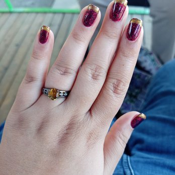 Divine Nails Spa - A deep sparkly red, with a glitzy gold tip - Nail Salons Near Me - Glendora, California