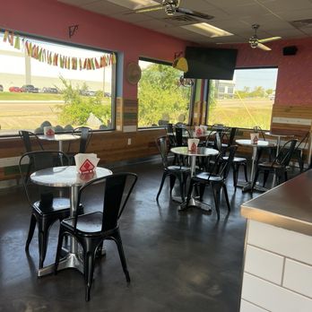 Taco Vida - Seating - Tacos Near Me - Richland Hills, Texas Taco Vida - Seating - Tacos Near Me - Richland Hills, Texas