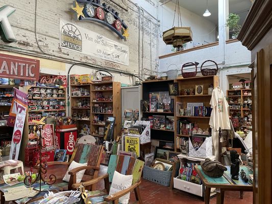 Black Dog Salvage by null