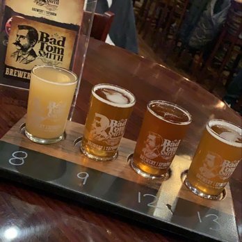 Bad Tom Smith Brewing - Beer flight - Breweries Near Me - Cincinnati, Ohio