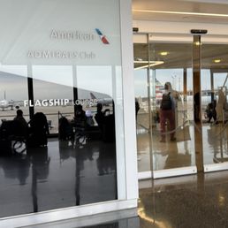 Exterior photo of American Airlines Flagship Lounge - Chicago, Illinois Exterior photo of American Airlines Flagship Lounge - Chicago, Illinois