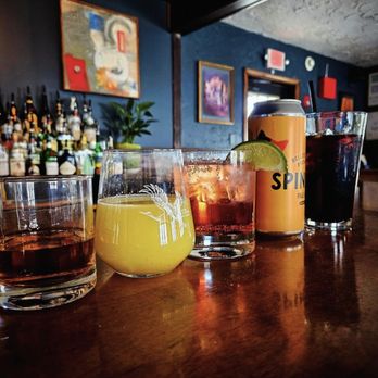 The Corner Pub - cocktails, beer, wine, n/a options - Sports Bars Near Me - Kittery, Maine