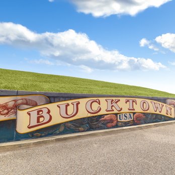 Northbridge - Nestled in the Charming Bucktown Neighborhood - Apartments Near Me - Metairie, Louisiana Northbridge - Nestled in the Charming Bucktown Neighborhood - Apartments Near Me - Metairie, Louisiana
