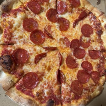 Brooklyn Pizza - Pizza Near Me - Bacliff, Texas