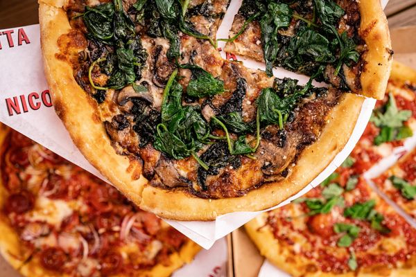 Nicoletta Pizzeria by null