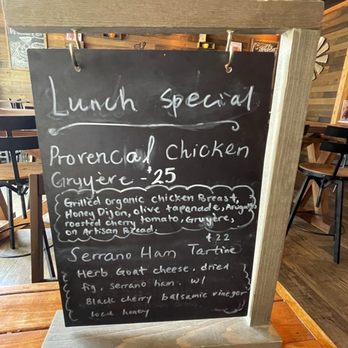 Farmhouse Cafe - Lunch special menu - Breakfast & Brunch Near Me - Honolulu, Hawaii