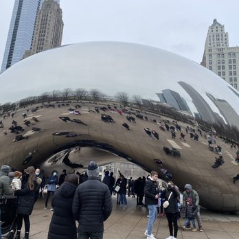 Cloud Gate - Public Art Near Me - Chicago, Illinois