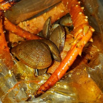 The Crab Shack - King crab legs, Clams and Potatoes with crab shack special sauce extra spicy! - Cajun/Creole Near Me - Gardena, California