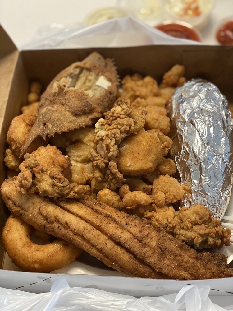 MAYFLOWER SEAFOOD Updated October 2024 30 Photos & 29 Reviews