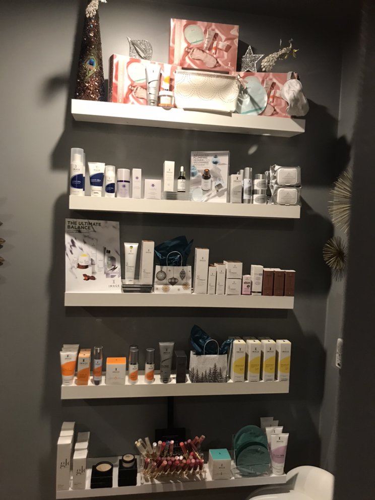 Keri McMillan Skin Care Logo