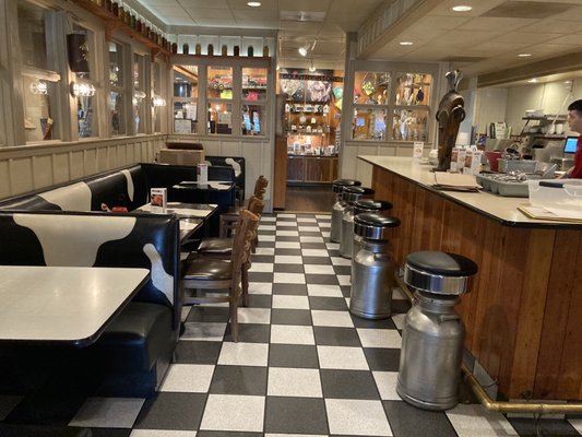 Cousins' Restaurant & Saloon by null