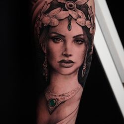 Nothing Hurts Tattoos