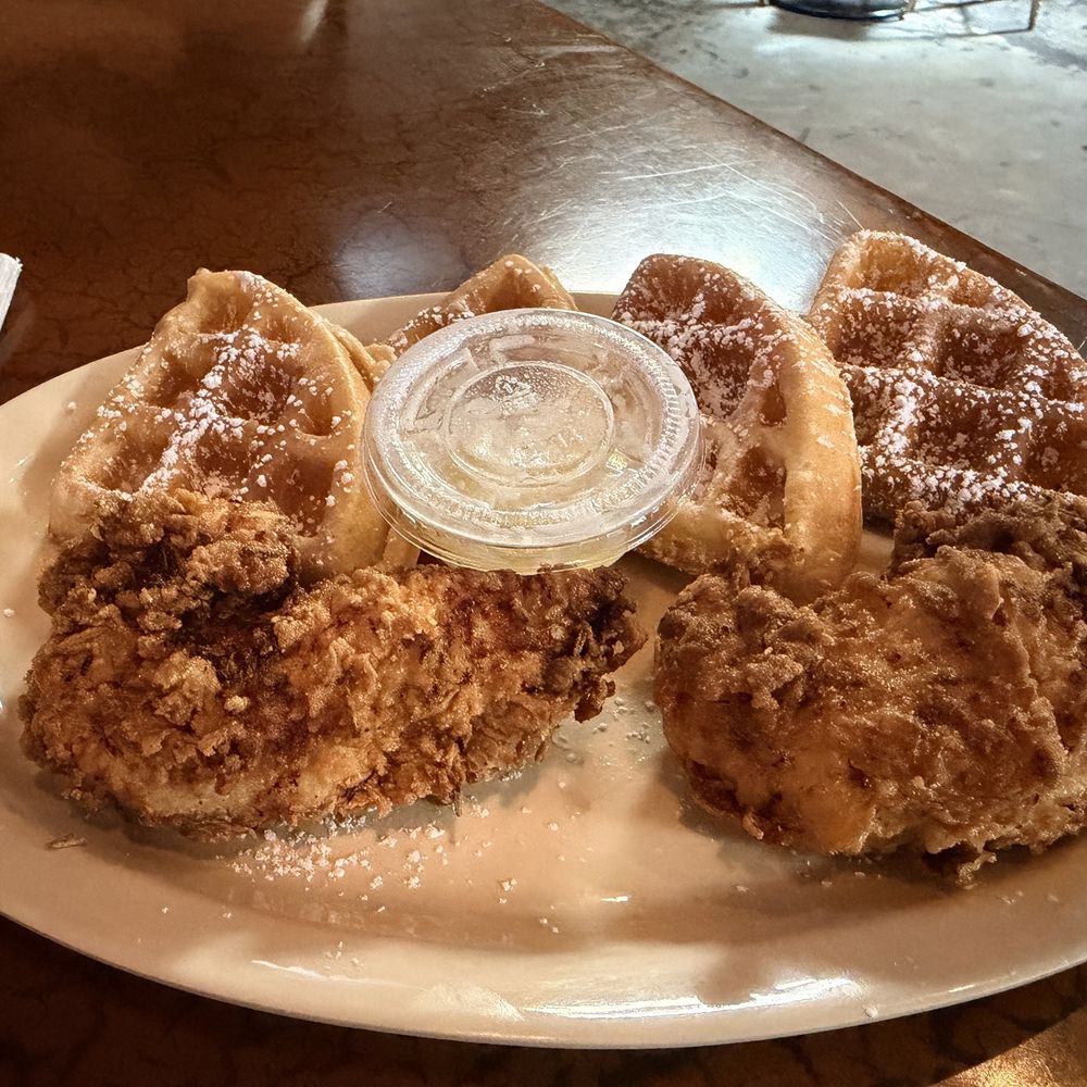 Mom's Chicken and Waffles - New American Near Me - San Diego, California