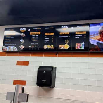 District Chicken & Gyro - Middle Eastern Near Me - Davie, Florida
