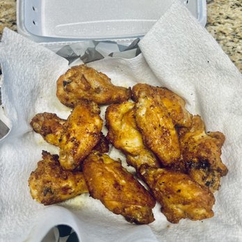 Mattenga's Pizzeria O'CONNOR RD - My garlic-parm wings after I air-fried them - Pizza Near Me - San Antonio, Texas Mattenga's Pizzeria O'CONNOR RD - My garlic-parm wings after I air-fried them - Pizza Near Me - San Antonio, Texas
