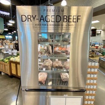 FRESH by Brookshire's - the dry aged beef display - Grocery Near Me - Tyler, Texas FRESH by Brookshire's - the dry aged beef display - Grocery Near Me - Tyler, Texas