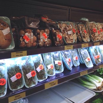 OK Lee Produce - Herbs and more for 99-cents to $1.99 - Grocery Near Me - Philadelphia, Pennsylvania