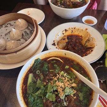 LJ Shanghai - Shanghainese Near Me - Cleveland, Ohio LJ Shanghai - Shanghainese Near Me - Cleveland, Ohio