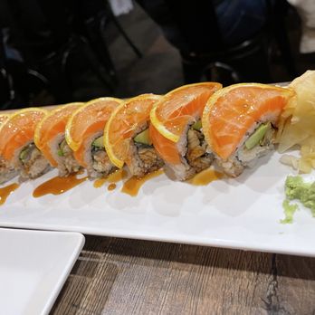 Cha Cha Sushi - 49ers roll - Sushi Bars Near Me - San Jose, California