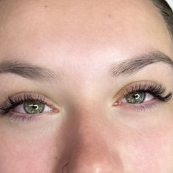 Lash & Brow By Mady