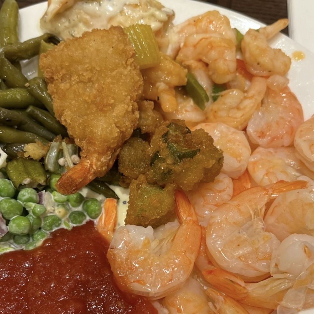 Gran Via Buffet - My variety of shrimp options! - Buffets Near Me - Thackerville, Oklahoma