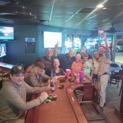Green Diamond Pub - The Gang