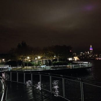 Pier C - Park entrance - Parks Near Me - Hoboken, New Jersey