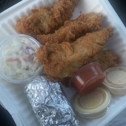 5 Strips w Sauce Corn and Slaw