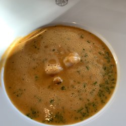 Restaurant Schloss Weitenburg - Eine Garnele in der Hummersuppe