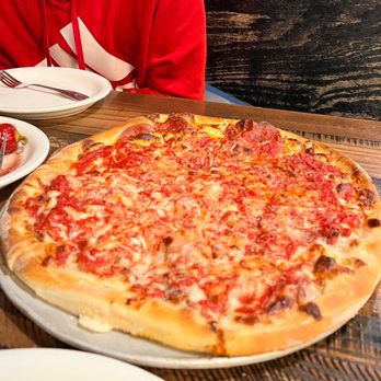 Santarpio's Pizza - Meat lovers, shrimp - Pizza Near Me - Boston, Massachusetts Santarpio's Pizza - Meat lovers, shrimp - Pizza Near Me - Boston, Massachusetts