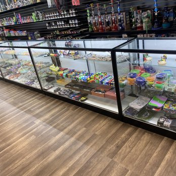CHURCHLAND TOBACCO & VAPE - Updated May 2026 - 5750 Churchland Blvd,  Portsmouth, Virginia - Tobacco Shops