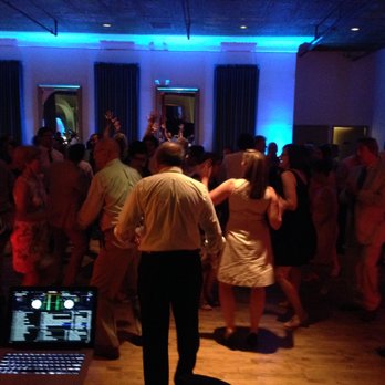 Kelton Higgins - DJ & Audio Engineer - DJs Near Me Kelton Higgins - DJ & Audio Engineer - DJs Near Me