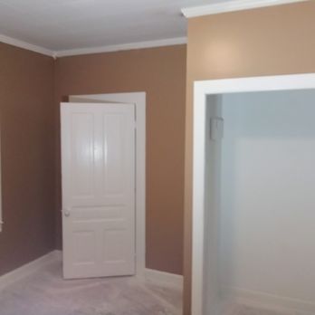 Jay Cee 2 Painters - Bedroom - Pressure Washers Near Me