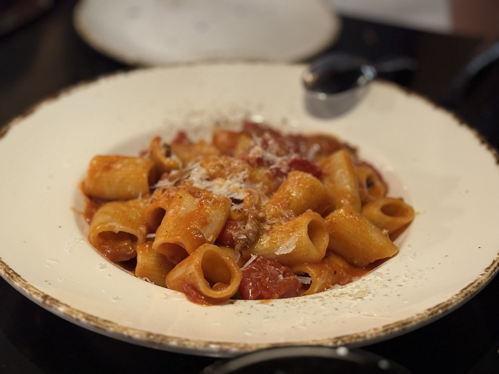 Social spots from Bello by Sandro Nardone