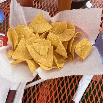 El Mazatlan Authentic Mexican Restaurant - Chips and salsa - Mexican Near Me - Mankato, Minnesota El Mazatlan Authentic Mexican Restaurant - Chips and salsa - Mexican Near Me - Mankato, Minnesota