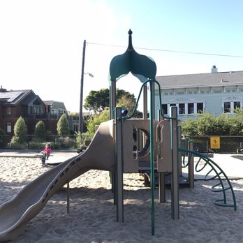 McKinley Square - Kids play area - Playgrounds Near Me - San Francisco, California McKinley Square - Kids play area - Playgrounds Near Me - San Francisco, California