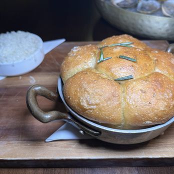 Alessa Cucina & Bar - Housemade Focaccia - Italian Near Me - New York, New York Alessa Cucina & Bar - Housemade Focaccia - Italian Near Me - New York, New York