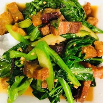Thai Plate Restaurant - This moo krob was so juicy and savory. - Thai Near Me - Inglewood, California